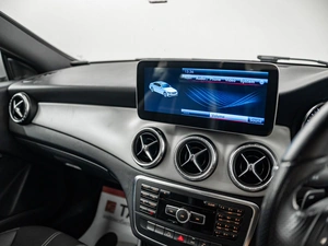 Седан Mercedes-benz CLA-класс 2013 года, 1275000 рублей, Красноярск