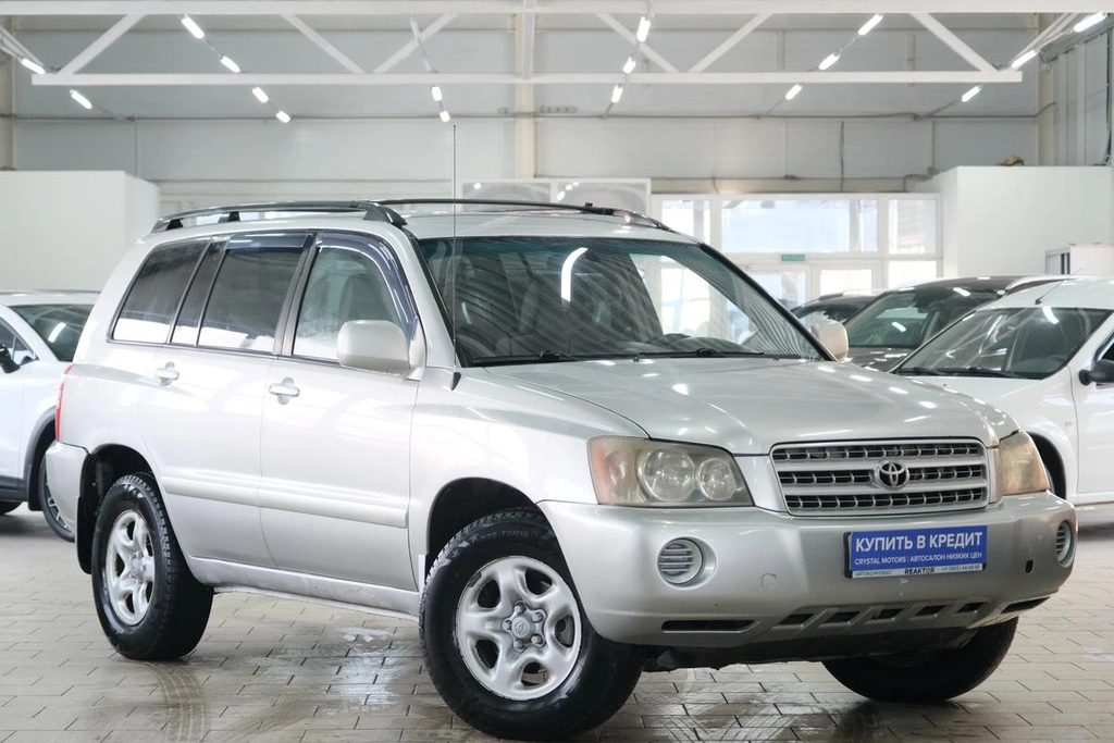 Внедорожник Toyota Highlander 2002 года, 999000 рублей, Омск
