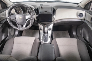 Хетчбэк Chevrolet Cruze 2012 года, 779000 рублей, Томск