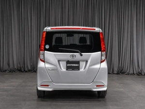Минивэн Toyota Roomy 2022 года, 1199000 рублей, Тюмень