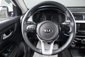 Хетчбэк Kia Rio X-Line 2019 года, 1649000 рублей, Оренбург