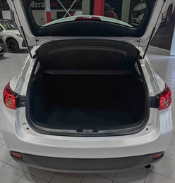 Хетчбэк Mazda Axela 2015 года, 1297000 рублей, Красноярск