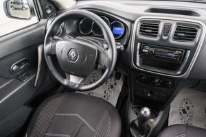 Седан Renault Logan 2017 года, 659000 рублей, Красноярск