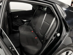 Седан Kia Rio 2017 года, 820500 рублей, Казань