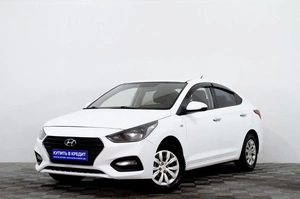 Седан Hyundai Solaris 2019 года, 989000 рублей, Сургут