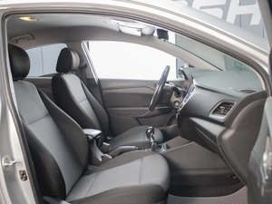 Седан Hyundai Solaris 2017 года, 1116000 рублей, Омск