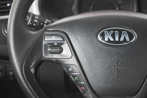 Хетчбэк Kia Ceed 2016 года, 899000 рублей, Кемерово