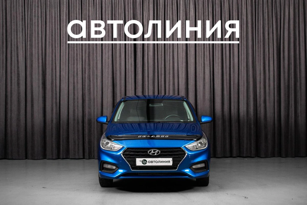 Седан Hyundai Solaris 2018 года, 698000 рублей, Красноярск