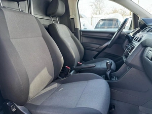 Фургон Volkswagen Caddy 2015 года, 1580000 рублей, Ижевск