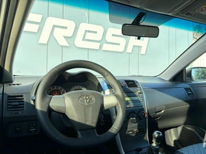 Седан Toyota Corolla 2012 года, 1090000 рублей, Ижевск