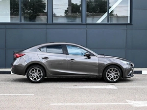 Седан Mazda 3 2013 года, 1024000 рублей, Кирилловка