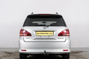 Минивэн Toyota Ipsum 2002 года, 749000 рублей, Красноярск