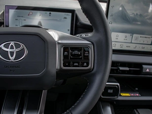 Внедорожник Toyota RAV4 2026 года, 4530000 рублей, Краснодар