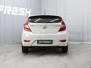 Хетчбэк Hyundai Solaris 2013 года, 915777 рублей, Омск