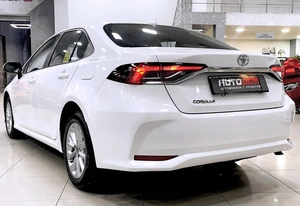 Седан Toyota Corolla 2019 года, 1587000 рублей, Солонцы