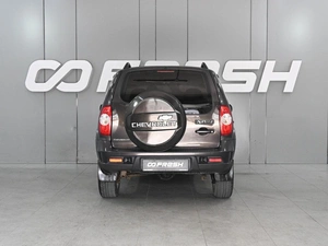 Внедорожник Chevrolet Niva 2010 года, 545000 рублей, Аксай