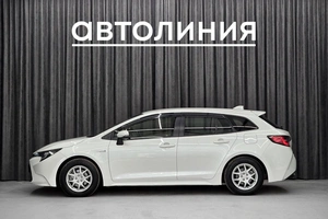 Универсал Toyota Corolla 2020 года, 1649000 рублей, Красноярск