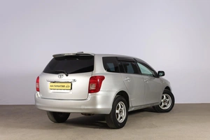 Универсал Toyota Corolla Fielder 2009 года, 749000 рублей, Новосибирск