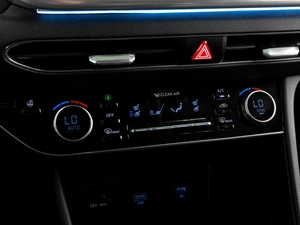 Седан Hyundai Sonata 2021 года, 2809000 рублей, Тюмень