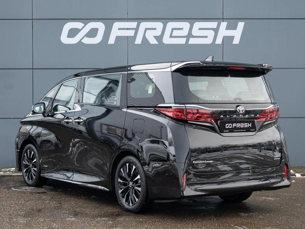 Минивэн Toyota Alphard 2025 года, 15300000 рублей, Краснодар