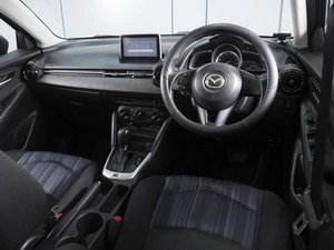 Хетчбэк Mazda Demio 2014 года, 959000 рублей, Ростов-на-Дону