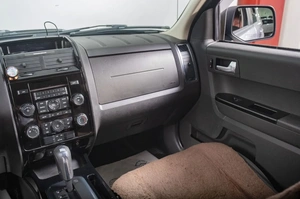 Внедорожник Mazda Tribute 2007 года, 909000 рублей, Томск