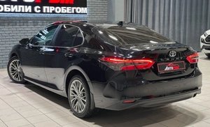 Седан Toyota Camry 2020 года, 2997000 рублей, Красноярск