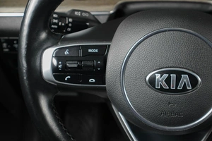Седан Kia K5 2020 года, 2349000 рублей, Тюмень