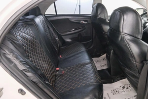 Седан Toyota Corolla 2010 года, 899000 рублей, Красноярск