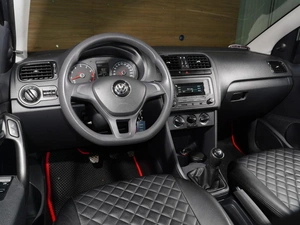 Седан Volkswagen Polo 2017 года, 948000 рублей, Тверь