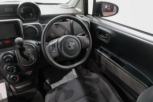 Минивэн Toyota Porte 2014 года, 849000 рублей, Новокузнецк