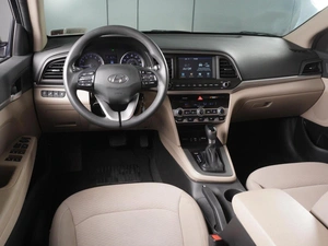 Седан Hyundai Elantra 2019 года, 1683000 рублей, Минеральные Воды