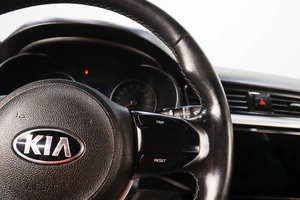 Седан Kia Rio 2019 года, 1359000 рублей, Челябинск