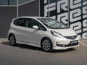 Хетчбэк Honda Fit 2012 года, 1250000 рублей, Краснодар