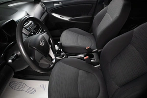 Седан Hyundai Solaris 2014 года, 749000 рублей, Оренбург
