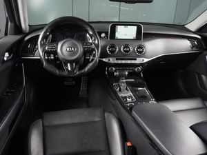 Лифтбек Kia Stinger 2018 года, 2345000 рублей, Минеральные Воды