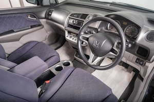 Минивэн Honda Stream 2011 года, 1099000 рублей, Томск