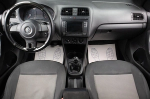 Седан Volkswagen Polo 2011 года, 659000 рублей, Оренбург