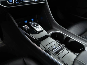 Седан Hyundai Sonata 2019 года, 2199046 рублей, Москва