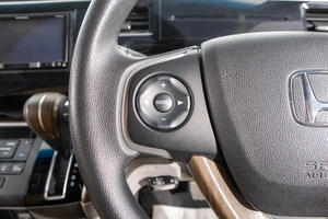 Минивэн Honda Stepwgn 2015 года, 1939000 рублей, Барнаул