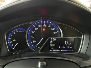 Универсал Toyota Corolla Fielder 2018 года, 1437000 рублей, Солонцы
