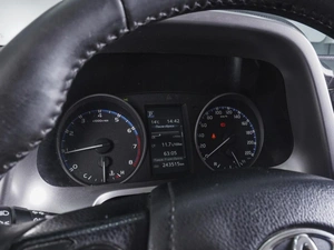 Внедорожник Toyota RAV4 2016 года, 2299000 рублей, Ростов-на-Дону