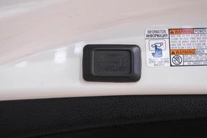 Внедорожник Toyota RAV4 2016 года, 2259000 рублей, Новокузнецк