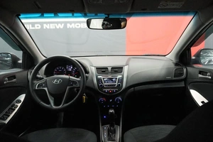Седан Hyundai Solaris 2015 года, 1100000 рублей, Курск