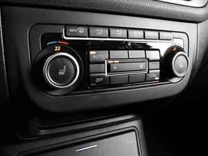 Хетчбэк Volkswagen Golf Plus 2012 года, 949000 рублей, Воронеж