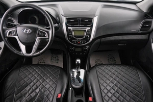 Седан Hyundai Solaris 2011 года, 849000 рублей, Красноярск