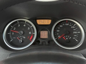 Седан Renault Megane 2006 года, 324000 рублей, Кирилловка