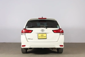 Универсал Toyota Corolla Fielder 2020 года, 1599000 рублей, Новосибирск