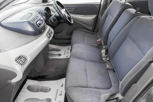 Минивэн Nissan Tino 2002 года, 299000 рублей, Барнаул