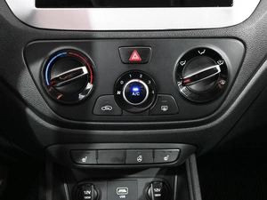 Седан Hyundai Solaris 2019 года, 1159000 рублей, Аксай